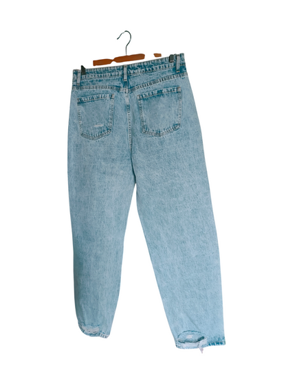 Jeans strappati